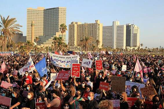 נשים רבות מכל הארץ הגיעו לעצרת // צילום: קוקו